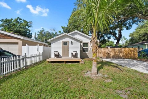 Villa ou maison à vendre à Saint Petersburg, Floride: 3 chambres, 115.2 m2 № 2398875 - photo 3