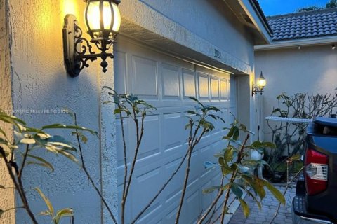 House in Boynton Beach, Florida 3 bedrooms, 176.61 sq.m. № 1731579 - photo 28