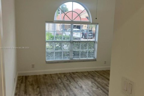 House in Boynton Beach, Florida 3 bedrooms, 176.61 sq.m. № 1731579 - photo 12