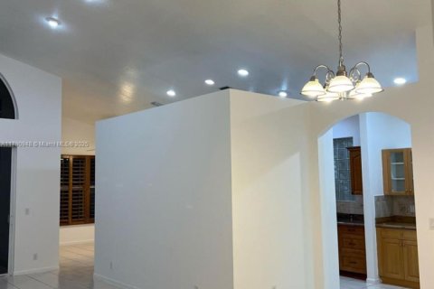 House in Boynton Beach, Florida 3 bedrooms, 176.61 sq.m. № 1731579 - photo 20