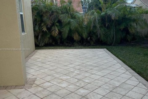 House in Boynton Beach, Florida 3 bedrooms, 176.61 sq.m. № 1731579 - photo 30