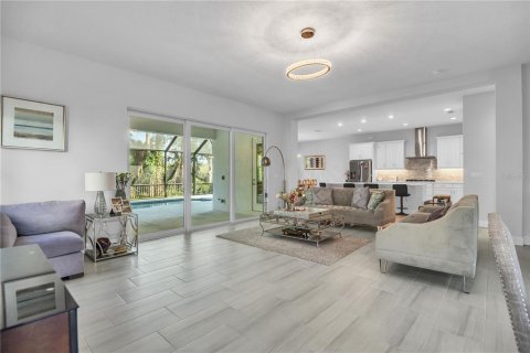 Villa ou maison à vendre à Bradenton, Floride: 5 chambres, 364.46 m2 № 2143466 - photo 11