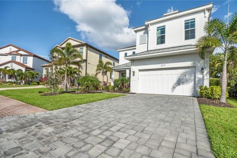 Villa ou maison à vendre à Bradenton, Floride: 5 chambres, 364.46 m2 № 2143466 - photo 4
