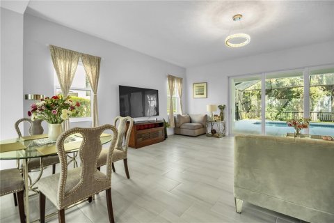 Villa ou maison à vendre à Bradenton, Floride: 5 chambres, 364.46 m2 № 2143466 - photo 10