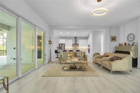 Villa ou maison à vendre à Bradenton, Floride: 5 chambres, 364.46 m2 № 2143466 - photo 12