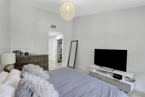 Купить таунхаус в Бока-Ратон, Флорида 3 спальни, 181.44м2, № 1957957 - фото 17