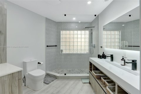 Купить таунхаус в Бока-Ратон, Флорида 3 спальни, 181.44м2, № 1957957 - фото 18