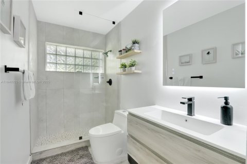 Купить таунхаус в Бока-Ратон, Флорида 3 спальни, 181.44м2, № 1957957 - фото 12