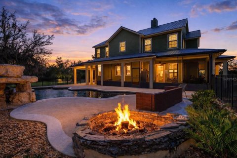 Villa ou maison à vendre à Osteen, Floride: 4 chambres, 289.11 m2 № 2139464 - photo 2