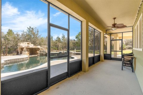 Villa ou maison à vendre à Osteen, Floride: 4 chambres, 289.11 m2 № 2139464 - photo 5