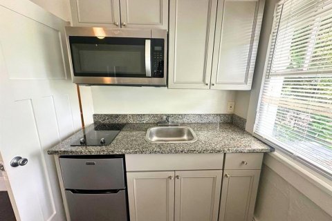 Apartment in Orlando, Florida 1 bedroom, 41.81 sq.m. № 1915431 - photo 4