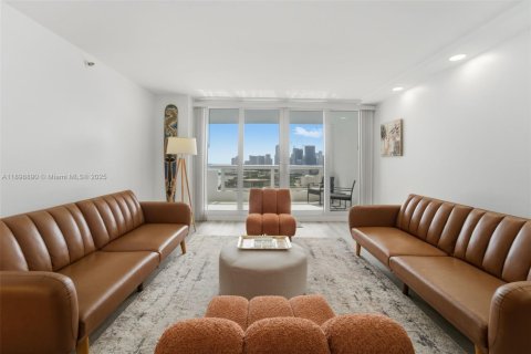 Copropriété à louer à Miami, Floride: 2 chambres, 140.19 m2 № 1951000 - photo 9