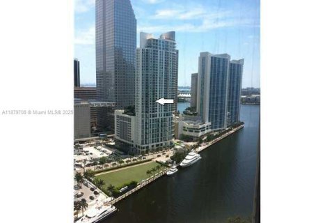 Copropriété à louer à Miami, Floride: 2 chambres, 93.46 m2 № 1921919 - photo 4