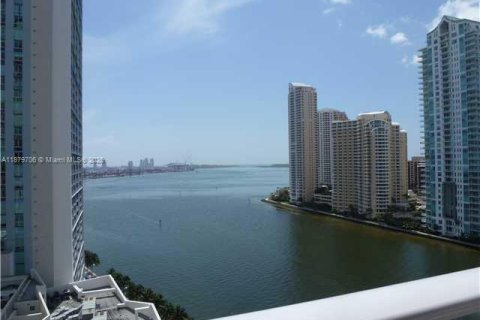 Condominio en alquiler en Miami, Florida, 2 dormitorios, 93.46 m2 № 1921919 - foto 22