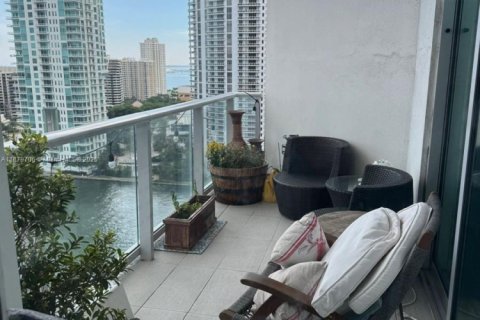 Condominio en alquiler en Miami, Florida, 2 dormitorios, 93.46 m2 № 1921919 - foto 24