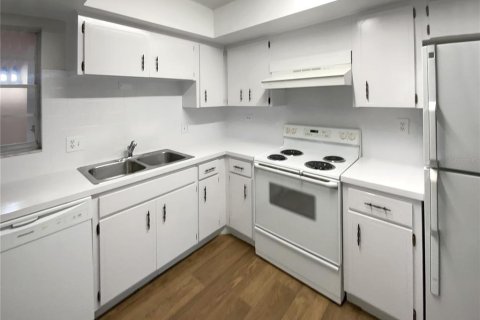 Copropriété à vendre à Seminole, Floride: 2 chambres, 111.95 m2 № 1822929 - photo 6