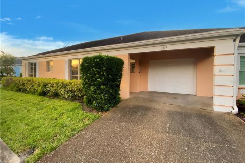 Copropriété à vendre à Seminole, Floride: 2 chambres, 111.95 m2 № 1822929 - photo 1