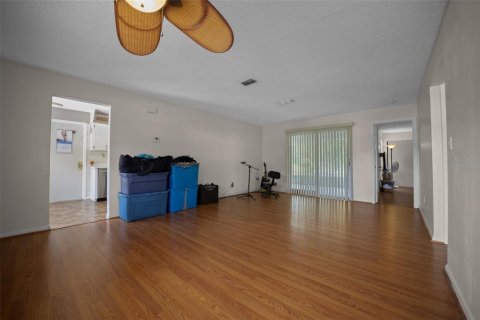 House in Dunnellon, Florida 2 bedrooms, 99.78 sq.m. № 1720328 - photo 3