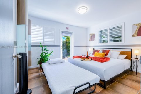 Villa ou maison à louer à Hollywood, Floride: 3 chambres, 149.39 m2 № 1971417 - photo 26