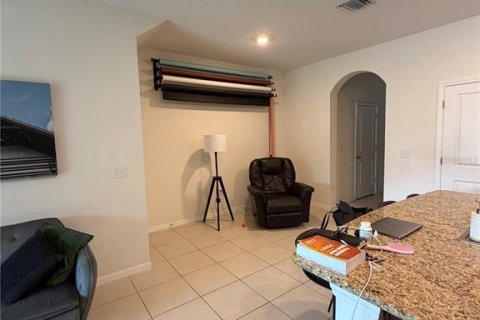 Villa ou maison à louer à Sarasota, Floride: 3 chambres, 160.16 m2 № 2099479 - photo 8
