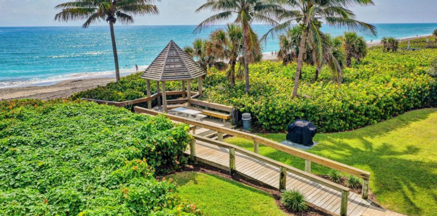 Condominio en Juno Beach, Florida, 2 dormitorios  № 1033712