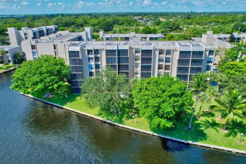 Condo in Boca Raton, Florida, 2 bedrooms № 2153676 - photo 7