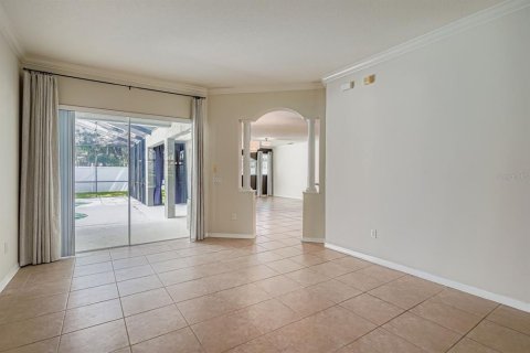 House in Fish Hawk, Florida 5 bedrooms, 309.18 sq.m. № 1909486 - photo 5