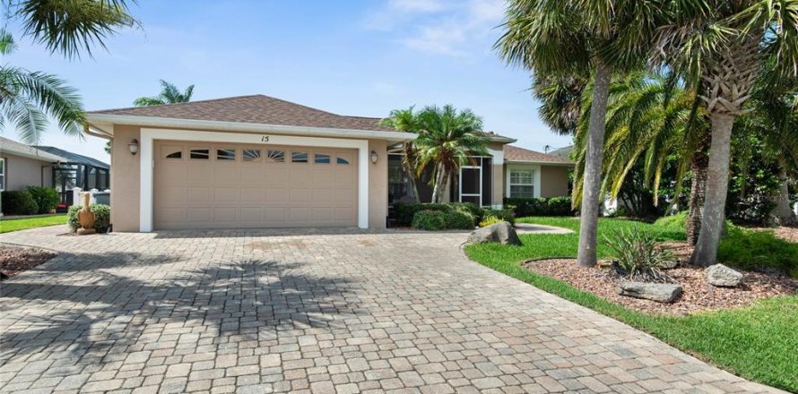 Villa ou maison à Palm Coast, Floride 3 chambres, 165.64 m2 № 1789171