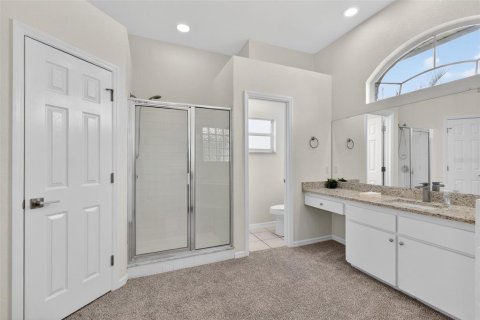 House in Winter Haven, Florida 3 bedrooms, 177.81 sq.m. № 2229175 - photo 25