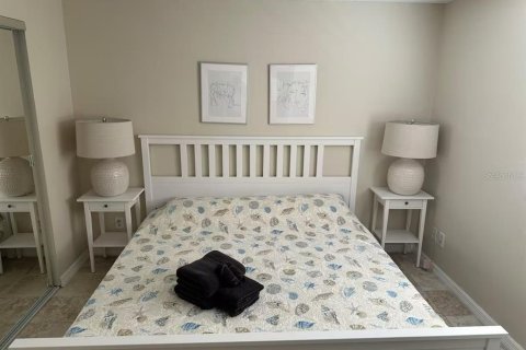 Condo in Clearwater, Florida, 3 bedrooms  № 1723993 - photo 12