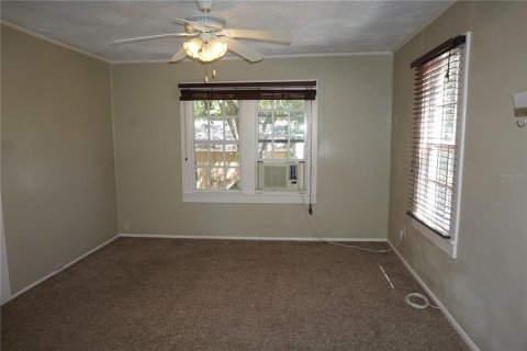House in Saint Petersburg, Florida 3 bedrooms, 124.77 sq.m. № 1911991 - photo 26