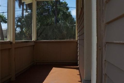 House in Saint Petersburg, Florida 3 bedrooms, 124.77 sq.m. № 1911991 - photo 22