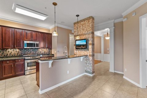 Condo in Orlando, Florida, 3 bedrooms  № 2148524 - photo 9