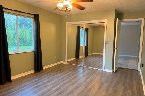 Villa ou maison à louer à Palm Coast, Floride: 4 chambres, 207.17 m2 № 2347776 - photo 6