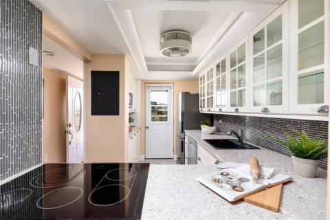 Copropriété à vendre à Saint Petersburg, Floride: 2 chambres, 85.47 m2 № 2234421 - photo 9