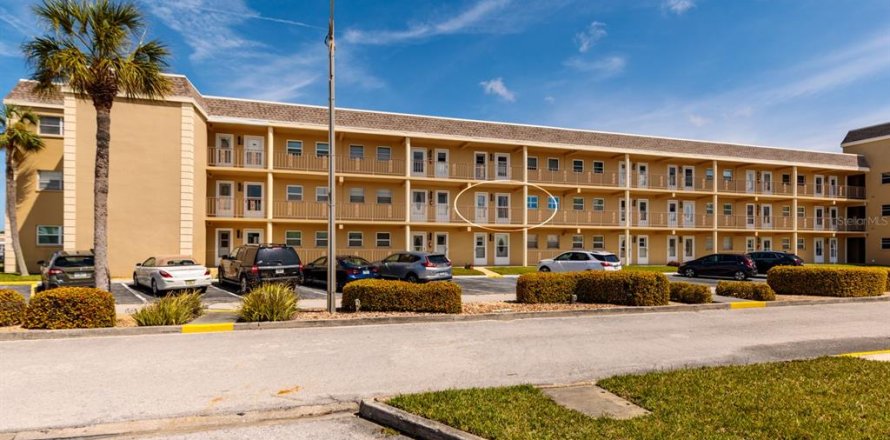 Condo à Saint Petersburg, Floride, 2 chambres  № 2234421