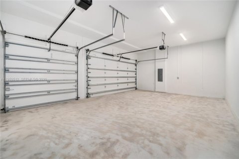 Villa ou maison à vendre à Weston, Floride: 5 chambres, 353.96 m2 № 2009478 - photo 16