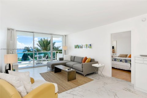 Appartement à louer à Miami Beach, Floride: 2 chambres, 95.69 m2 № 1960041 - photo 4