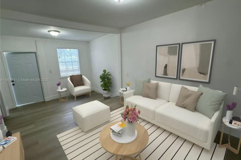 Casa en alquiler en Miami, Florida, 3 dormitorios, 71.81 m2 № 1954403 - foto 2