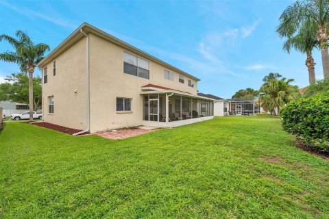 Casa en venta en Wesley Chapel, Florida, 5 dormitorios, 301.28 m2 № 1831733 - foto 12