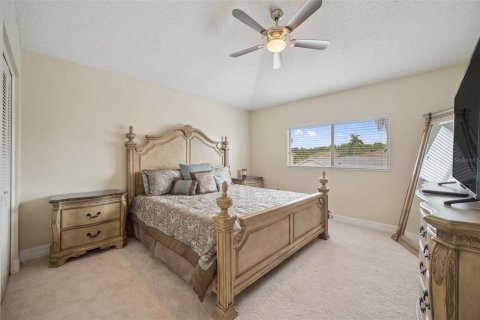 Casa en venta en Wesley Chapel, Florida, 5 dormitorios, 301.28 m2 № 1831733 - foto 26