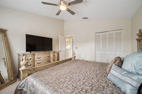 Casa en venta en Wesley Chapel, Florida, 5 dormitorios, 301.28 m2 № 1831733 - foto 28