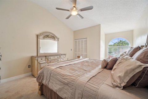 Casa en venta en Wesley Chapel, Florida, 5 dormitorios, 301.28 m2 № 1831733 - foto 20
