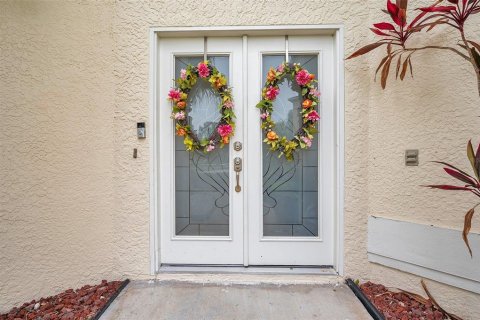 Casa en venta en Wesley Chapel, Florida, 5 dormitorios, 301.28 m2 № 1831733 - foto 18
