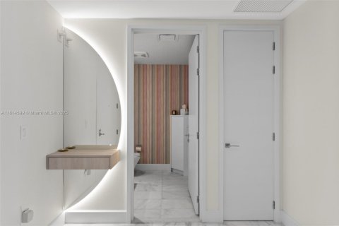 Condo in Miami, Florida, 2 bedrooms  № 1763198 - photo 25