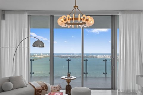 Condo in Miami, Florida, 2 bedrooms  № 1763198 - photo 4