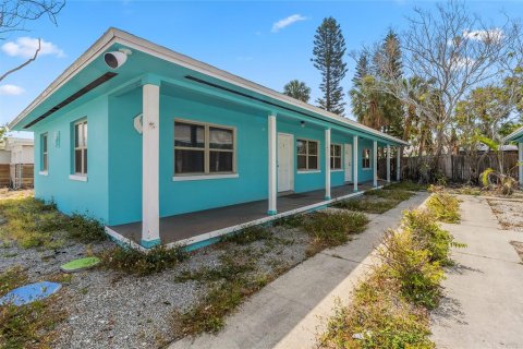 Dúplex en venta en Saint Pete Beach, Florida, 4 dormitorios, 130.06 m2 № 1721247 - foto 2