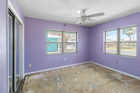 Dúplex en venta en Saint Pete Beach, Florida, 4 dormitorios, 130.06 m2 № 1721247 - foto 13