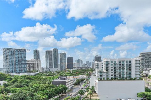 Copropriété à louer à Miami, Floride: 2 chambres, 88.35 m2 № 2072673 - photo 14