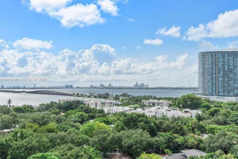 Copropriété à louer à Miami, Floride: 2 chambres, 88.35 m2 № 2072673 - photo 13